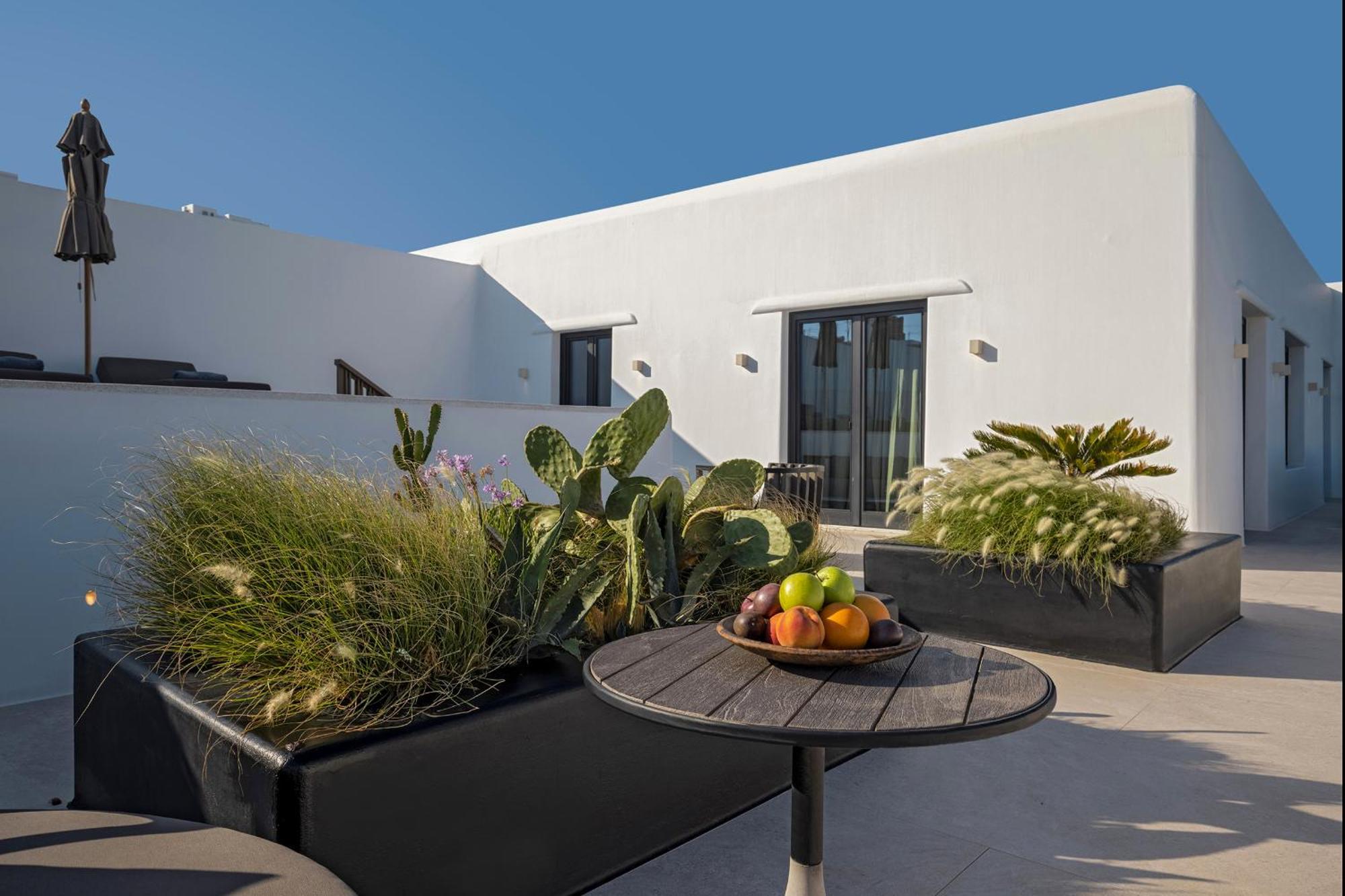 Aeonic Suites And Spa Mykonos Town Екстериор снимка