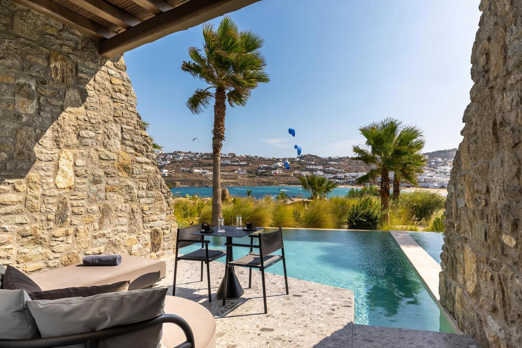 Aeonic Suites And Spa Mykonos Town Екстериор снимка