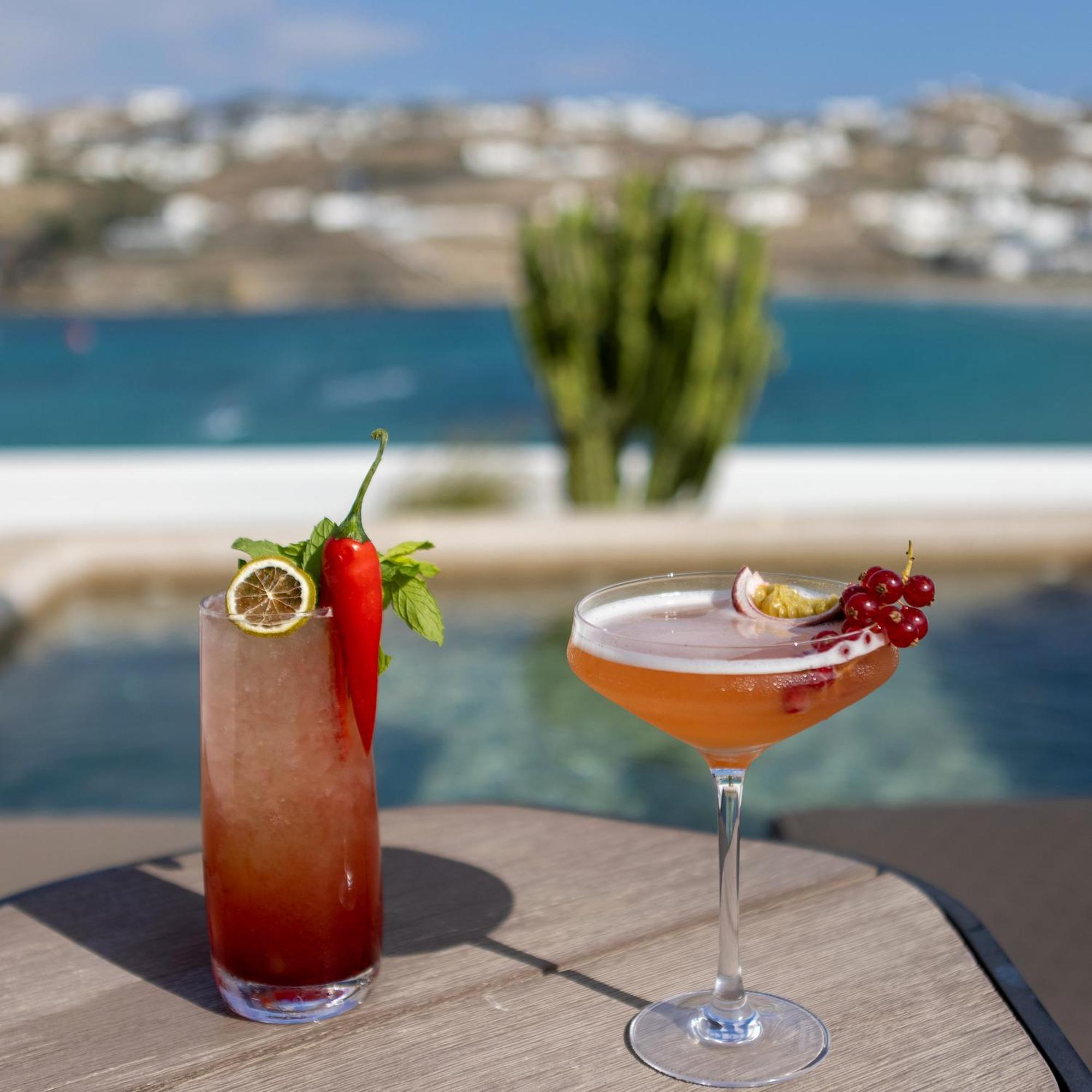 Aeonic Suites And Spa Mykonos Town Екстериор снимка