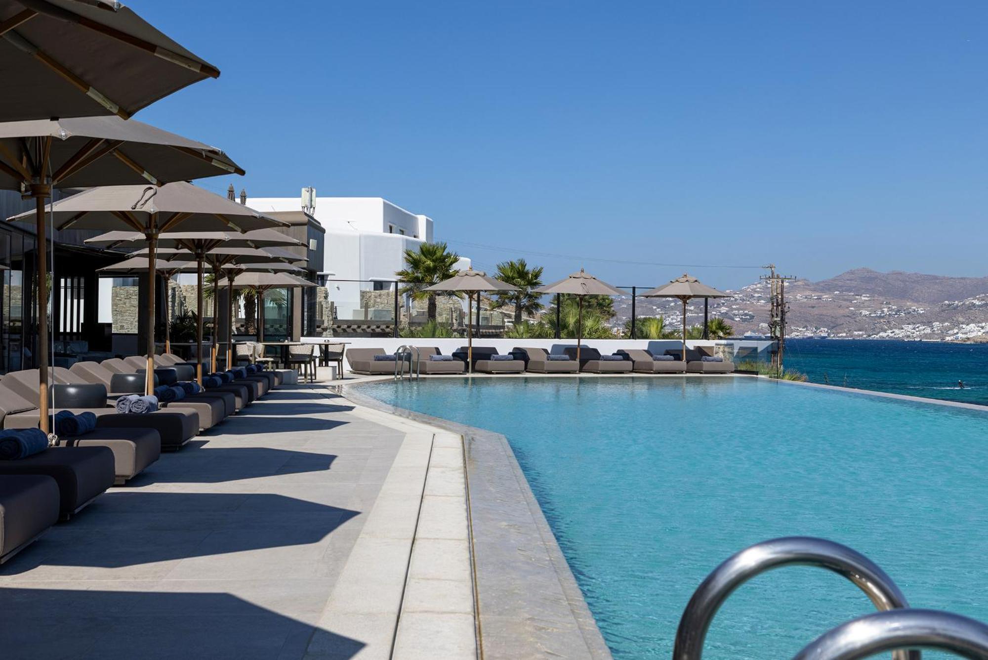 Aeonic Suites And Spa Mykonos Town Екстериор снимка