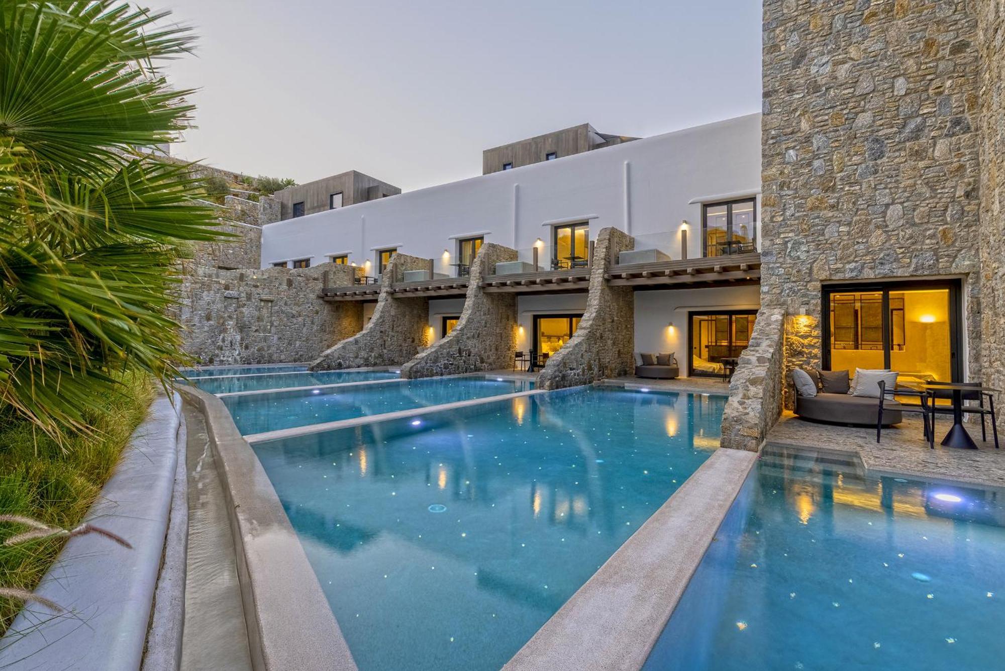 Aeonic Suites And Spa Mykonos Town Екстериор снимка